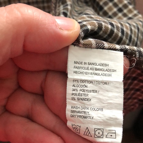 Like new long sleeve checkered button down shirt for men 16-16.5 neck - Picture 5 of 5